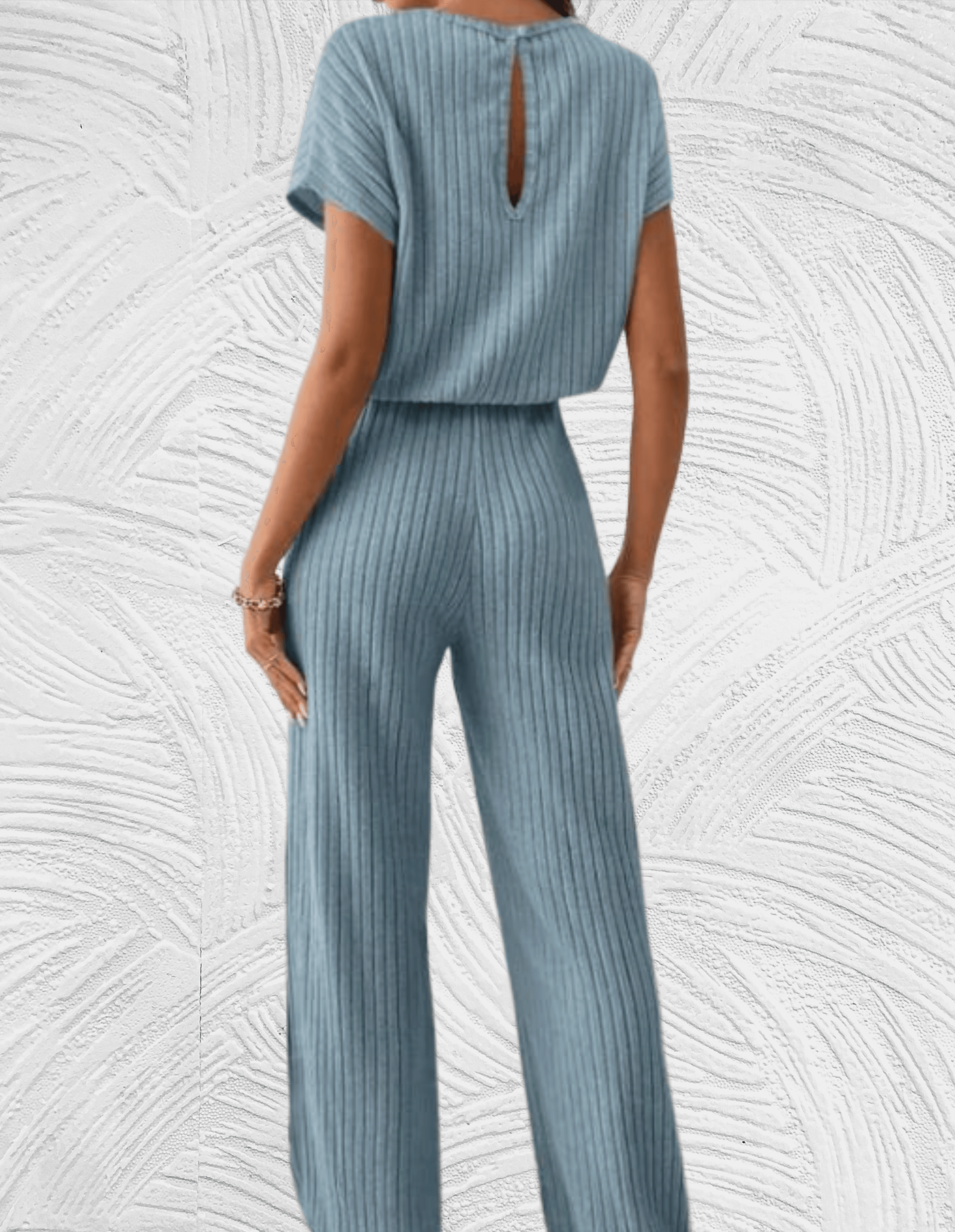 Daria - Strakke en chique jumpsuit met wijde en korte mouwen met geribd dessin - Miller-Mode